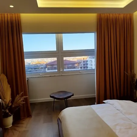 Luxury Near The * دراس