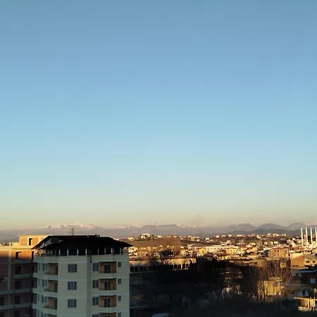 Luxury Near The شقة *