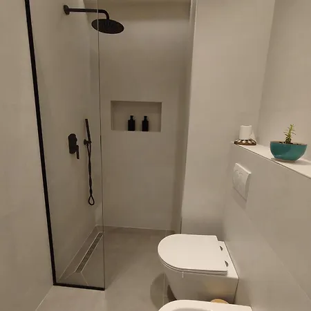 Apartment Luxury Near The Durres